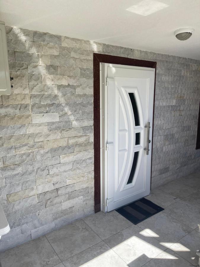 Νέα Μεσσαγγαλα Luxury Suite By Makhome No 2 Néa Meságkala Eksteriør bilde